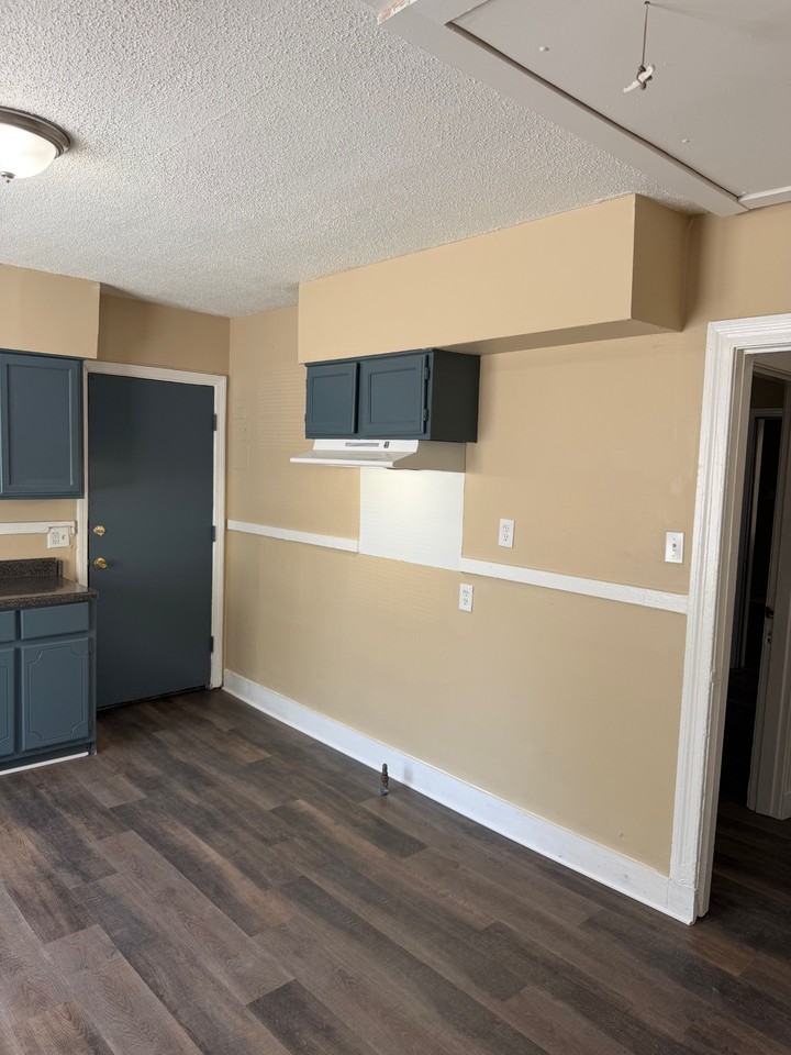 2634 Browning Ave #1 - Photo 3 of 10