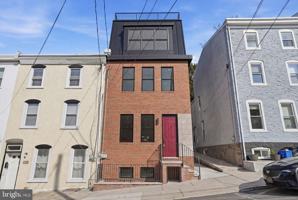 featured image of 222 Hermitage St