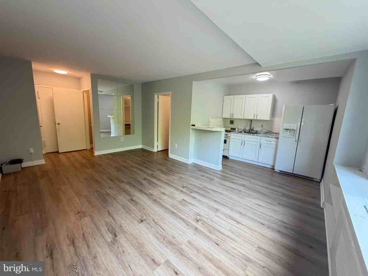 1021 Arlington Blvd #601 - Photo 2 of 19