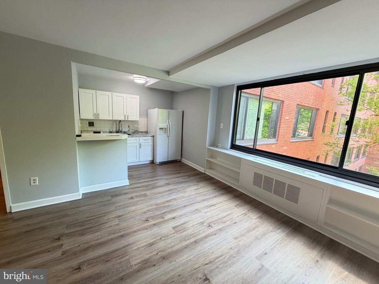 1021 Arlington Blvd #601 - Photo 3 of 19