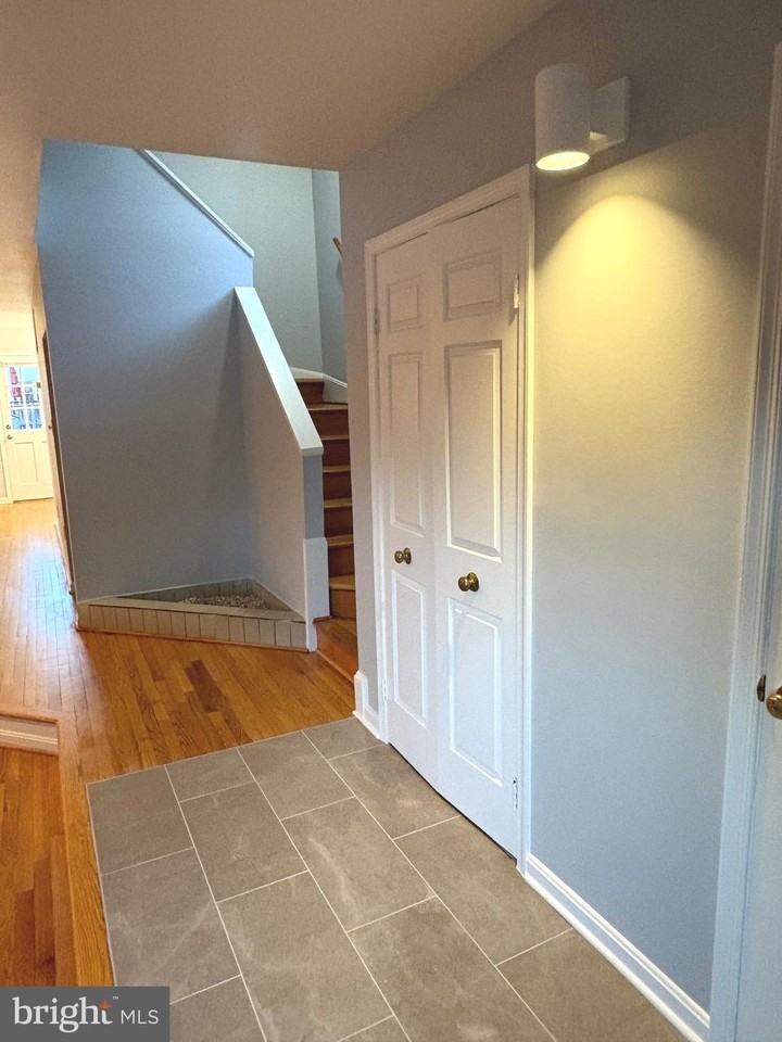 3605 13th St N - Photo 3 of 18