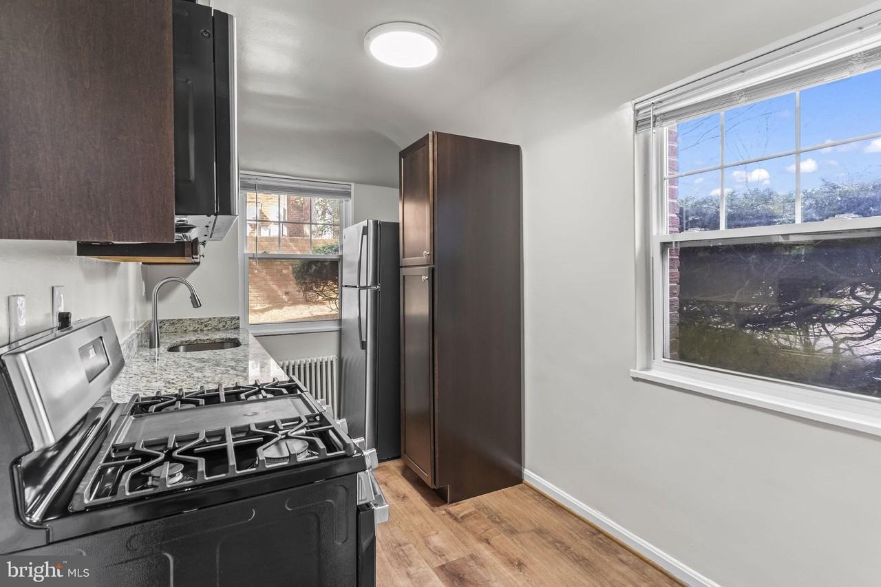 1404 12th St N Apt 23 - Photo 5 of 17