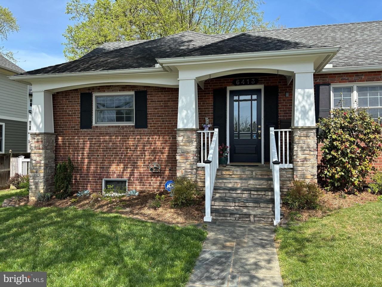 6413 29th St N - Photo 3 of 43