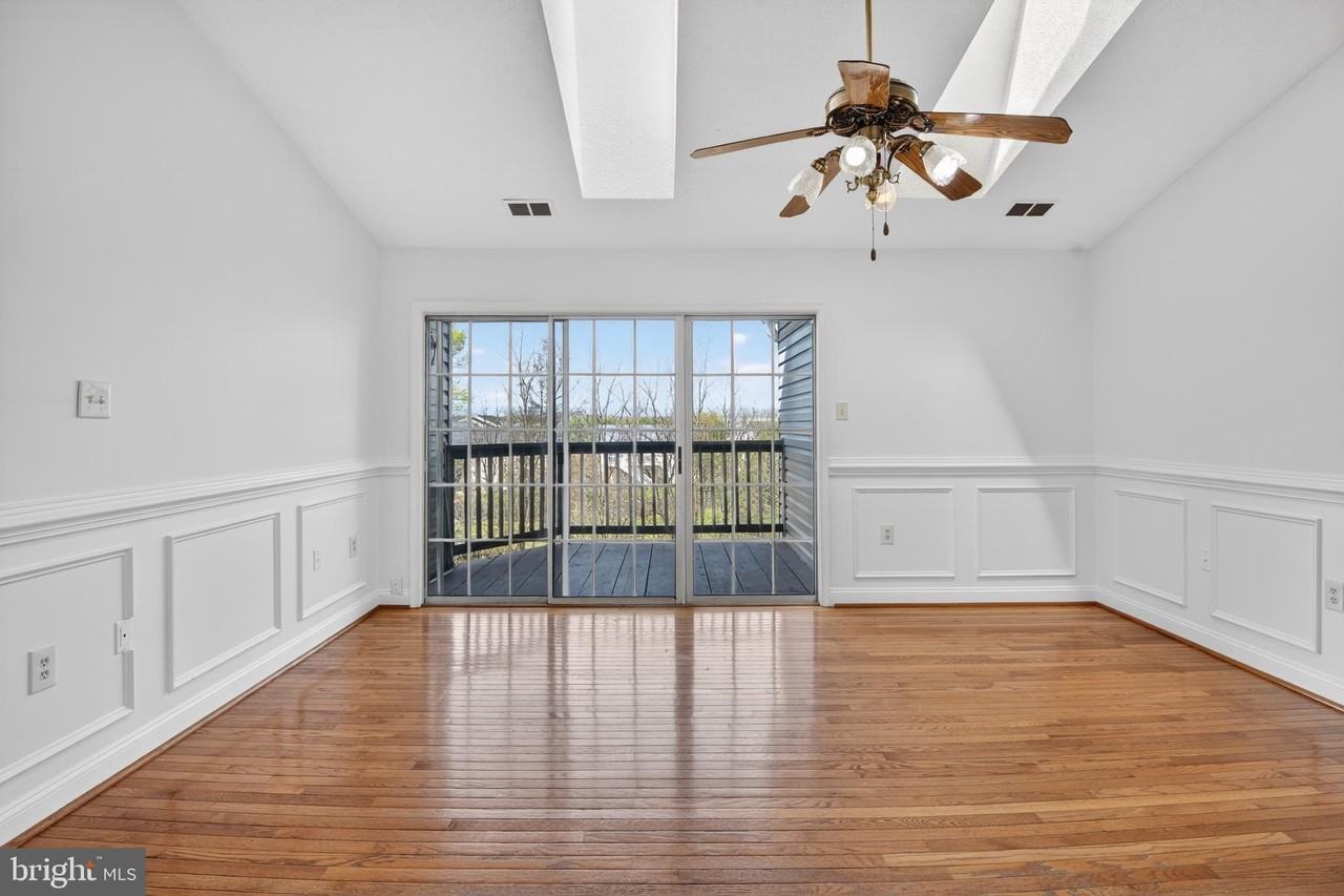 102-11 Timberlake Ter Unit 11 - Photo 5 of 29