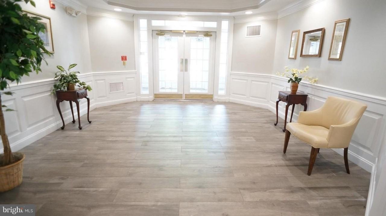 8183 Carnegie Hall Ct #306 - Photo 3 of 30