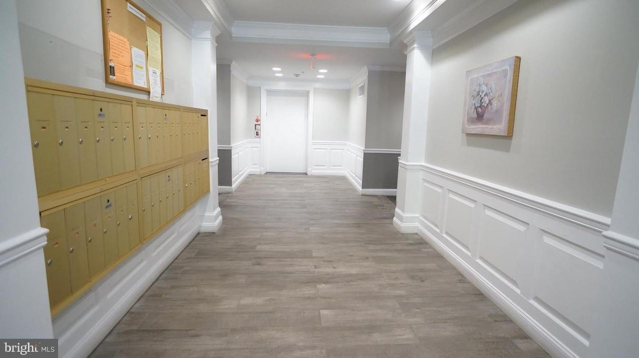 8183 Carnegie Hall Ct #306 - Photo 5 of 30