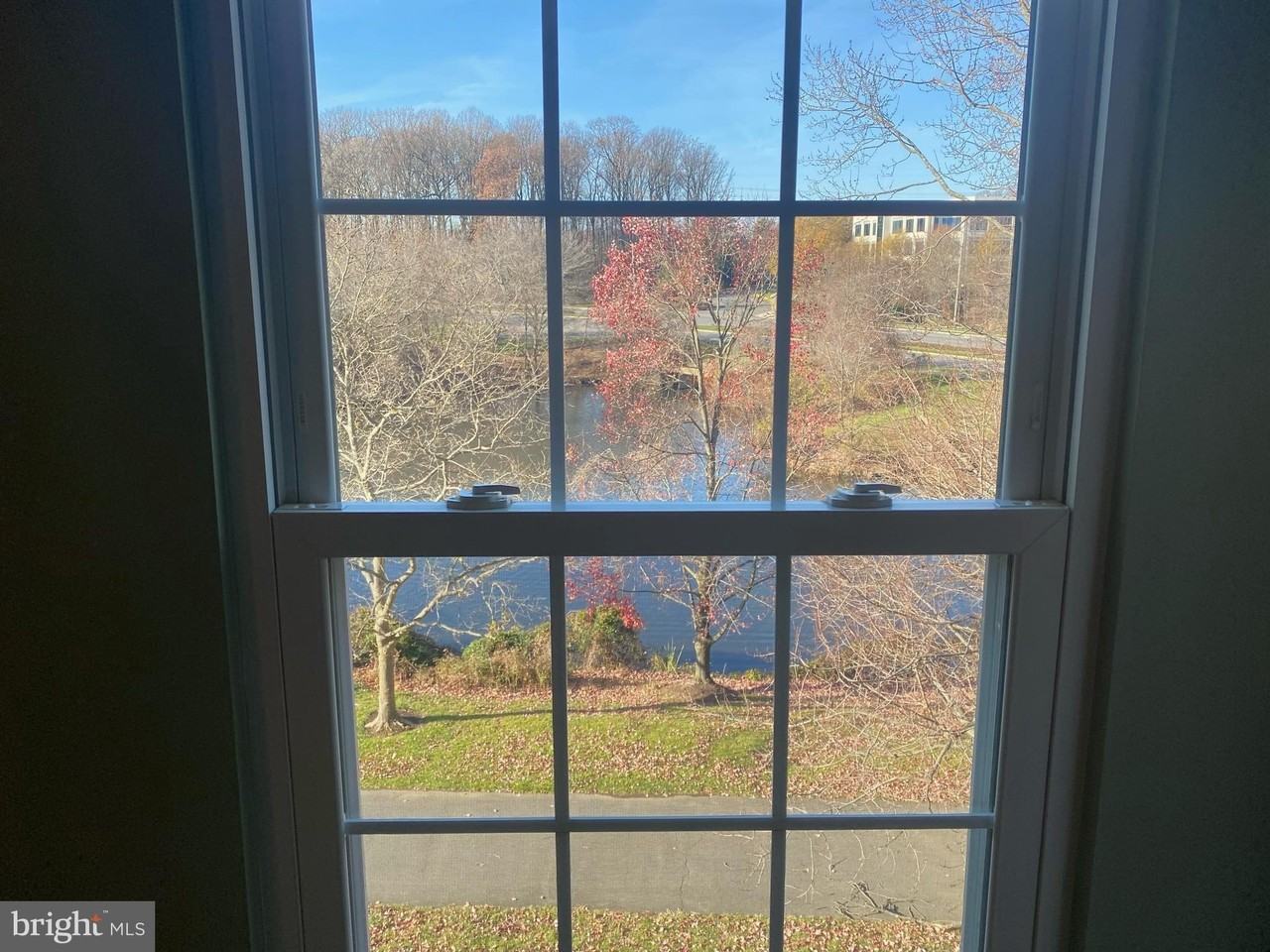 2940 Yarling Ct - Photo 7 of 8