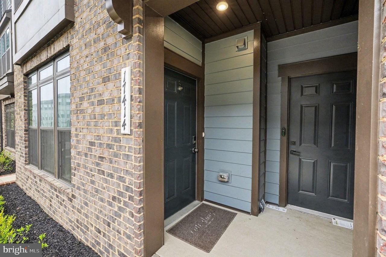 17414 Southern Shores Dr - Photo 5 of 50