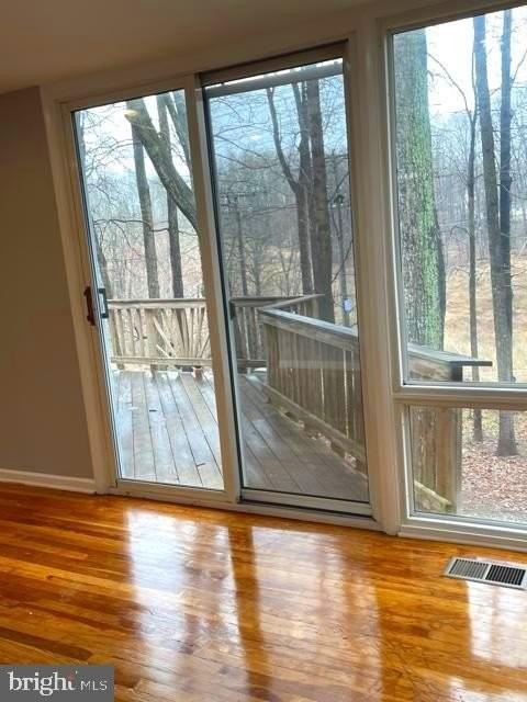 12706 Torrington St - Photo 7 of 38