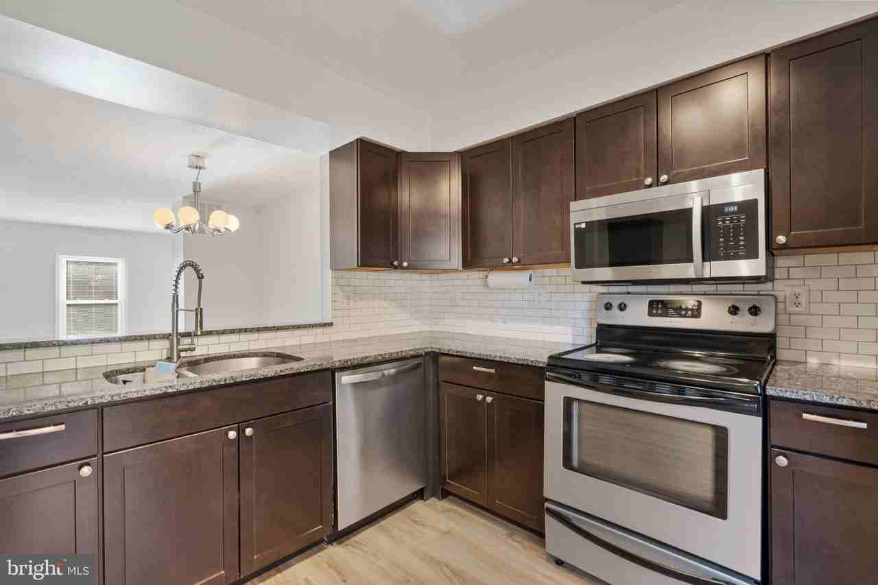 3516 Ashby Ct - Photo 7 of 50