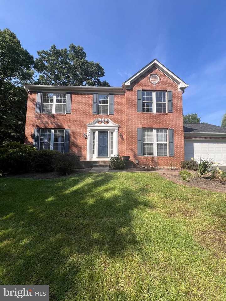 10 Jolie Ct - Photo 2 of 50