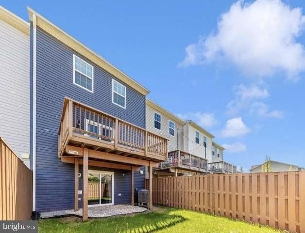 247 Drexel Ct - Photo 4 of 32