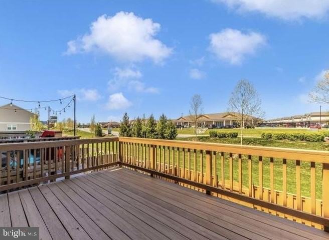 247 Drexel Ct - Photo 5 of 32