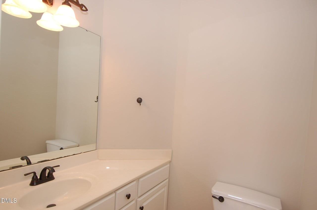 1327 Cameron View Ct - Photo 7 of 16