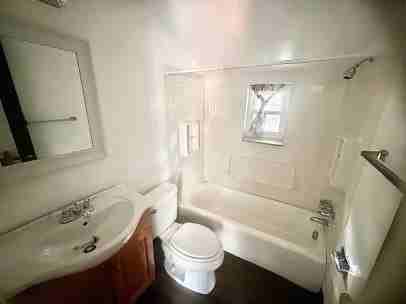 2022 Lindsay Rd #2020 - Photo 4 of 6