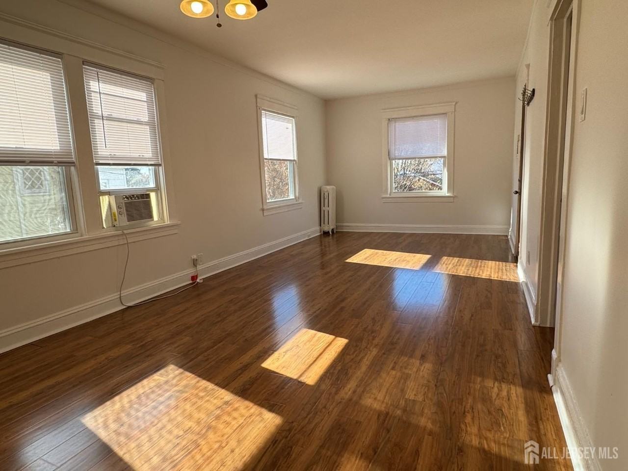 501 S 3rd Ave - Photo 7 of 12