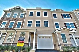 featured image of 2002 John Deere Ln