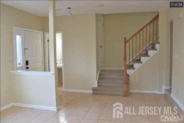 1363 Thomas Ave - Photo 2 of 11