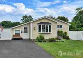 featured image of 100 Pinetree Dr