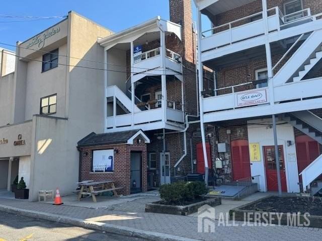 16 North Ave W - Photo 2 of 13