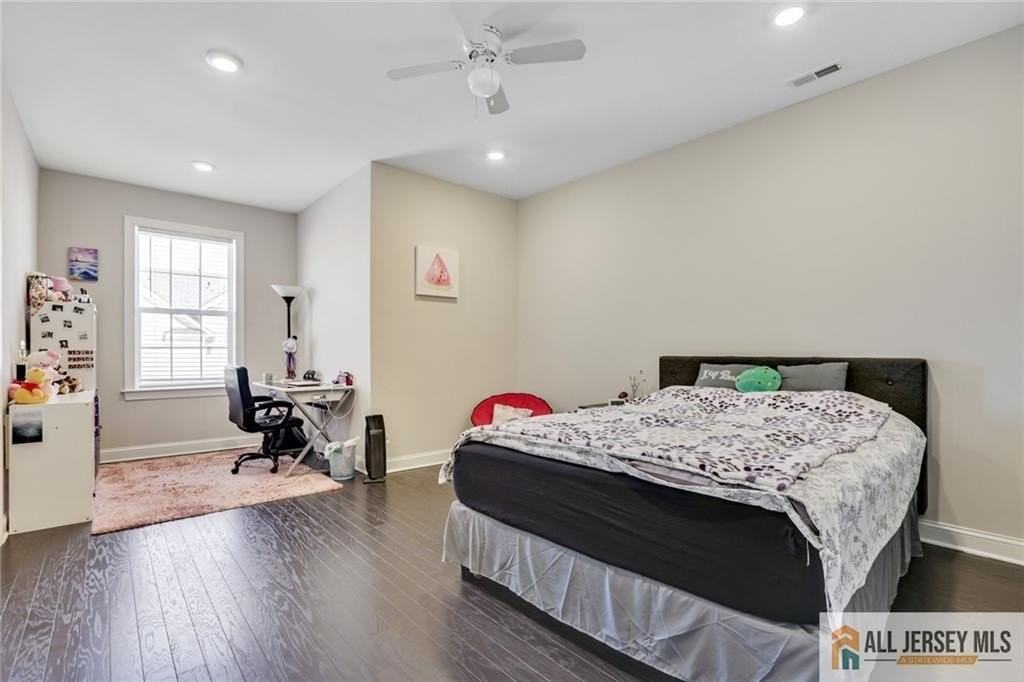 1 Lafayette Way - Photo 5 of 30