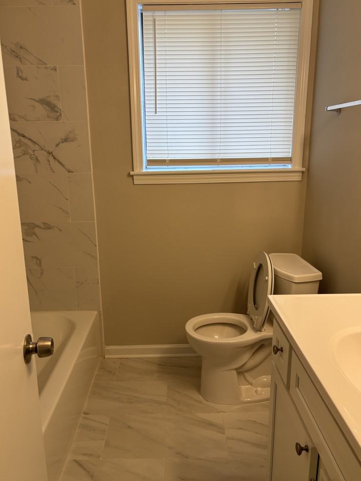 2283 Cassie Ave #1 - Photo 4 of 10