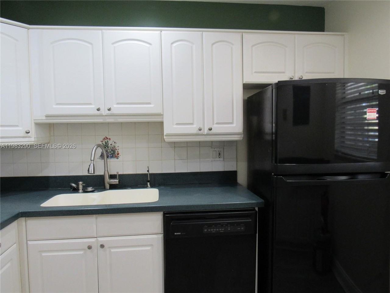 100 Ashbury Rd #102 - Photo 6 of 20