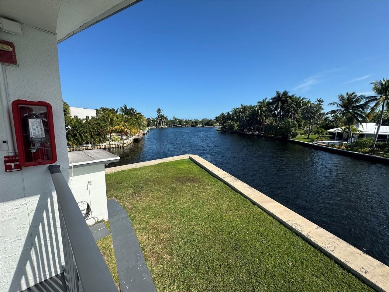 1814 E Oakland Park Blvd #49 - Photo 3 of 13