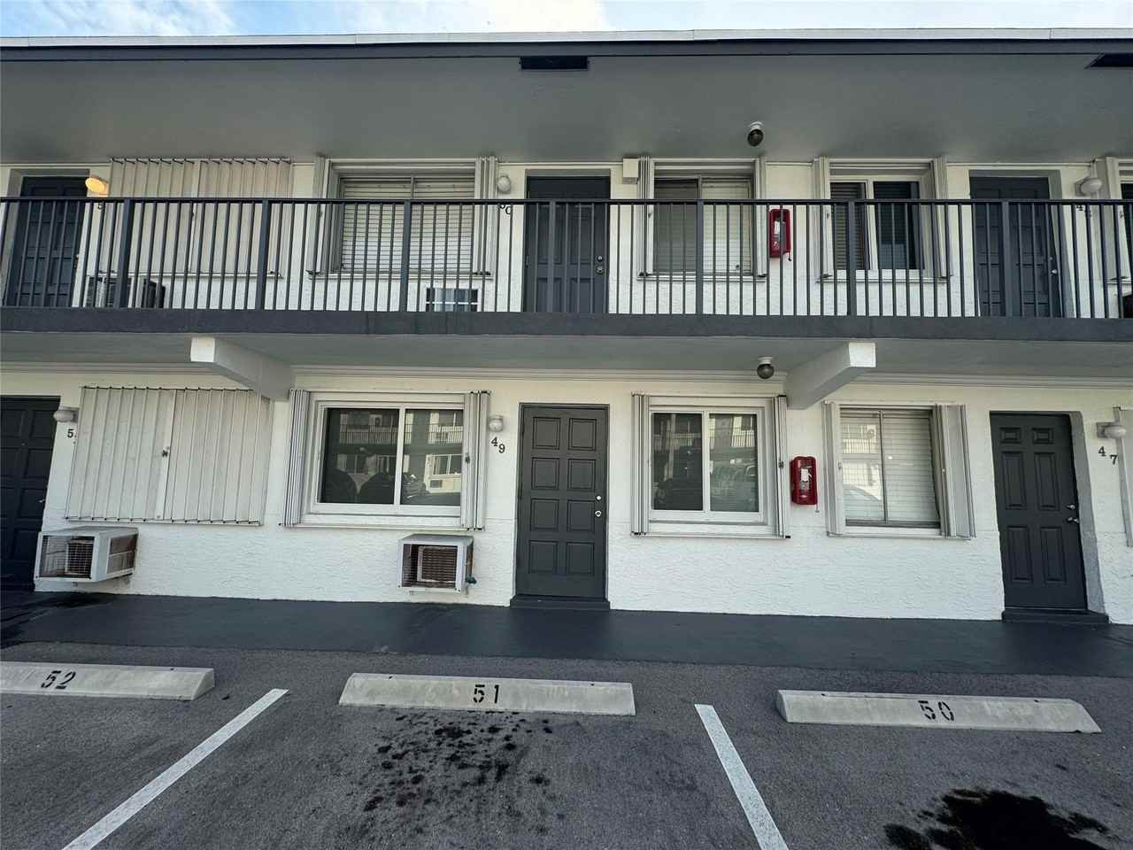 1814 E Oakland Park Blvd #49 - Photo 4 of 13