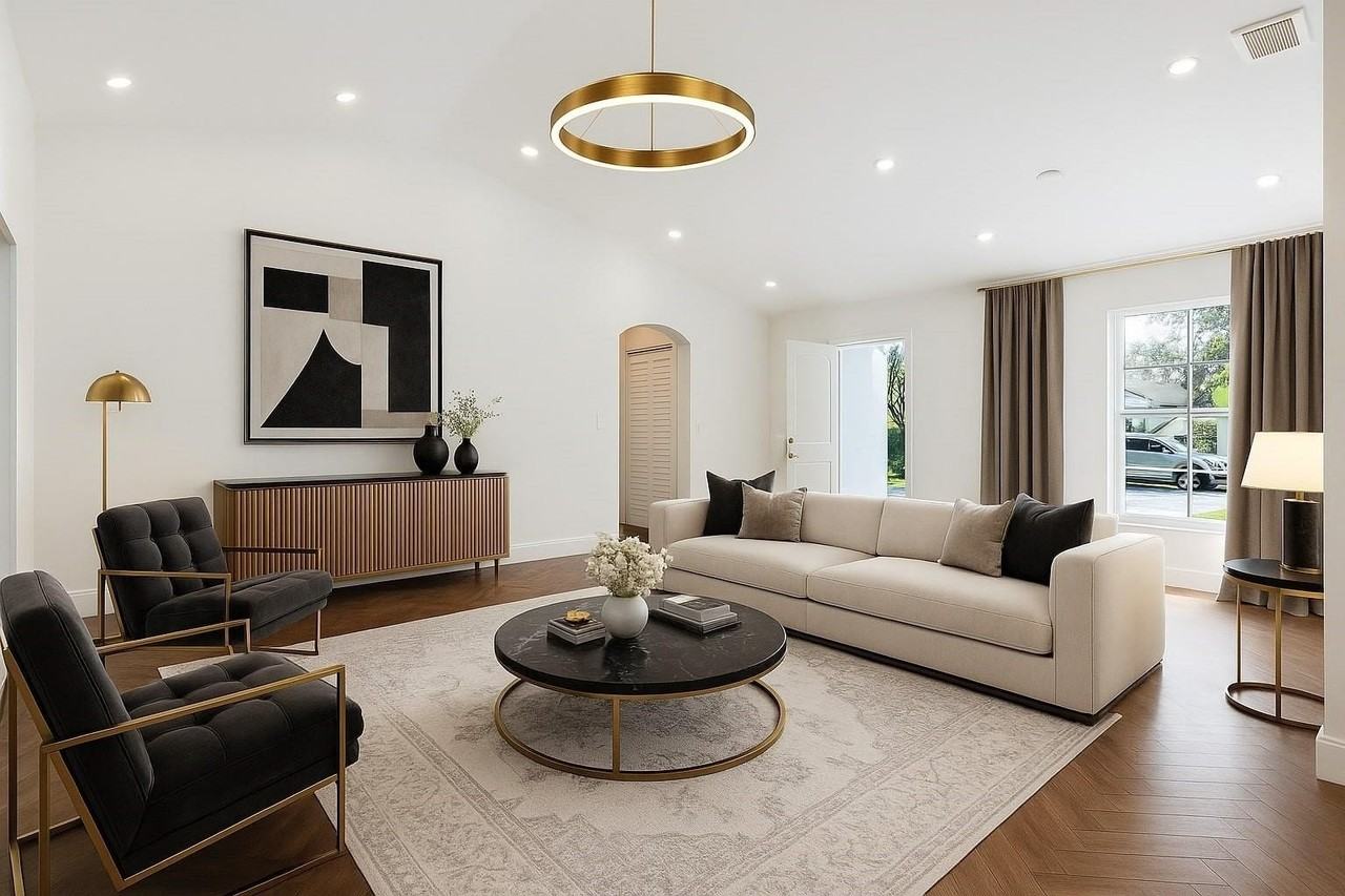 1811 Sw 124th Way - Photo 2 of 28