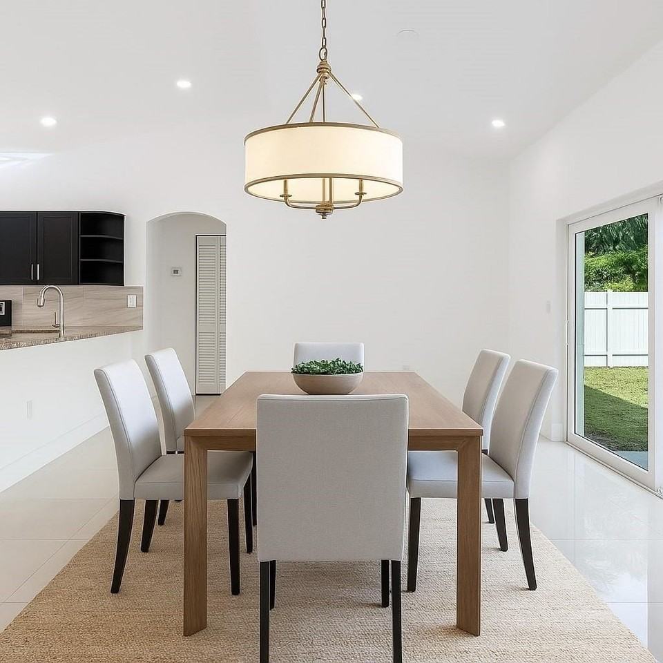 1811 Sw 124th Way - Photo 7 of 28