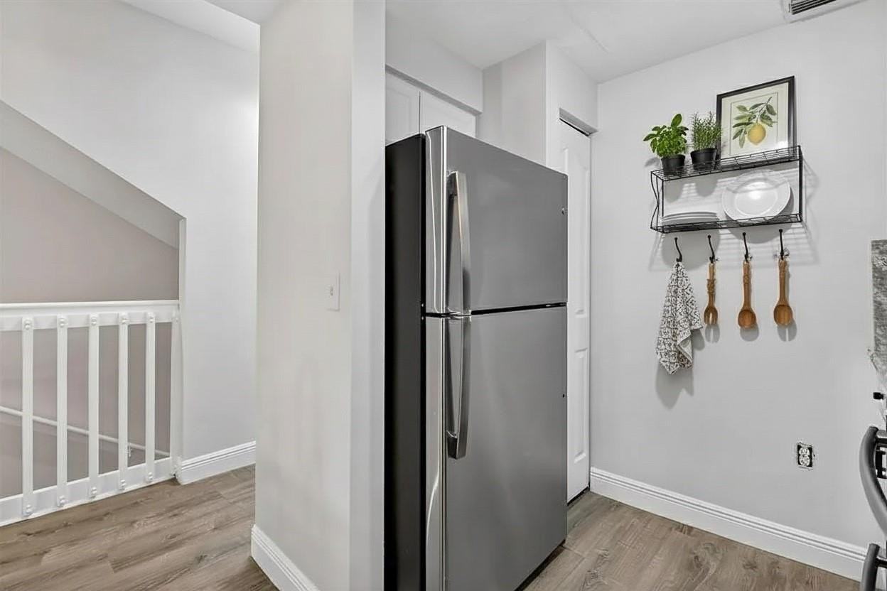 2032 Alta Meadows Ln Apt 1105 - Photo 3 of 22