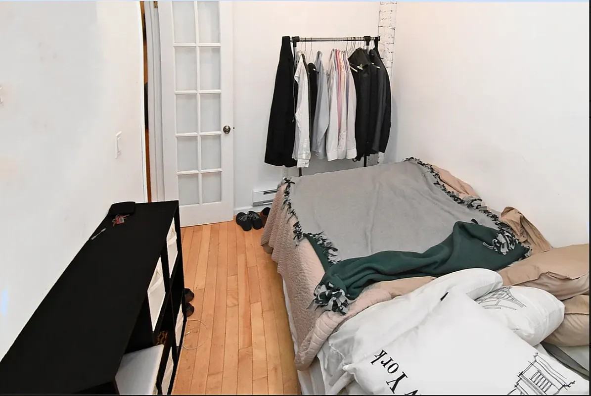 186 Orchard St #5D - Photo 3 of 8