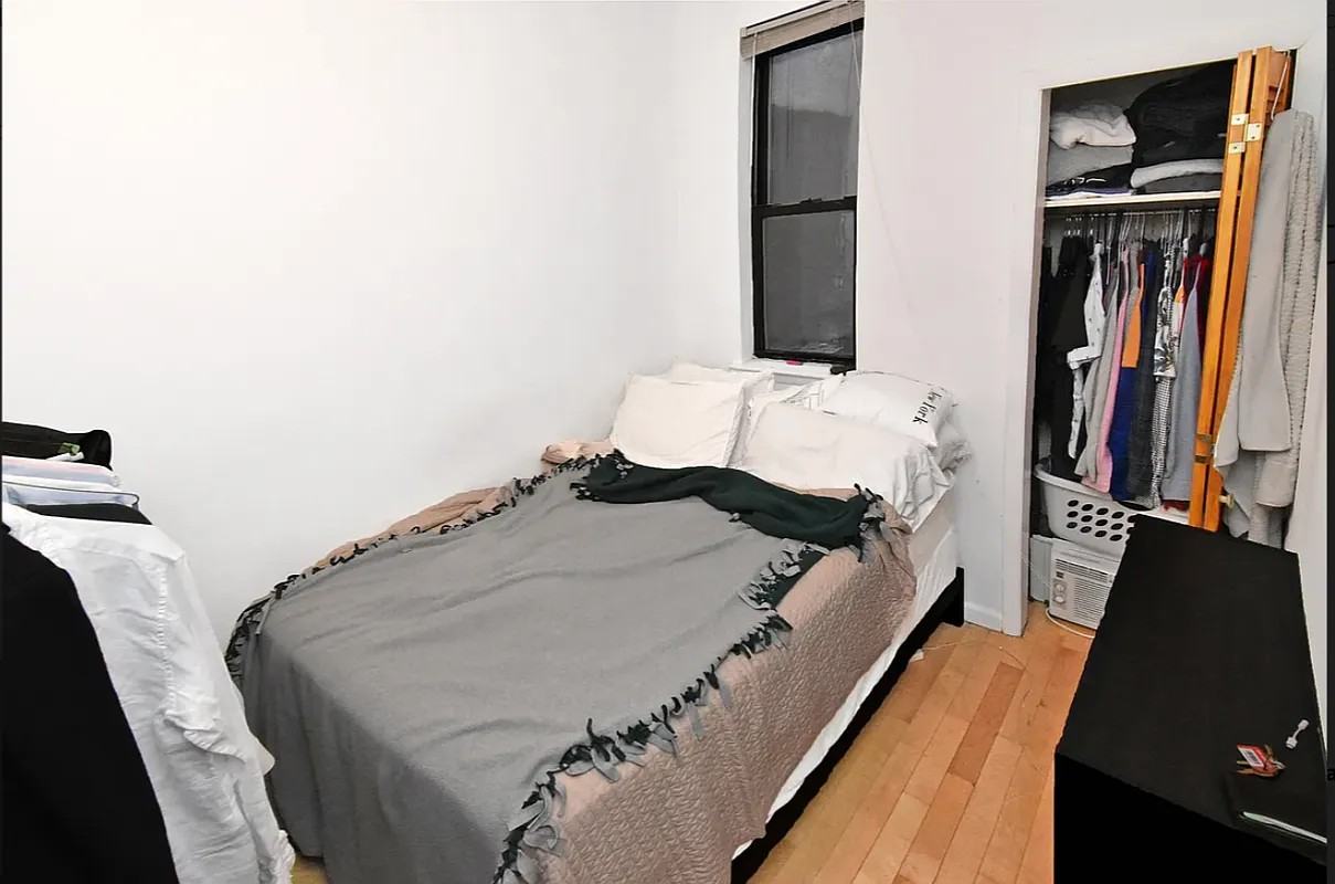 186 Orchard St #5D - Photo 4 of 8