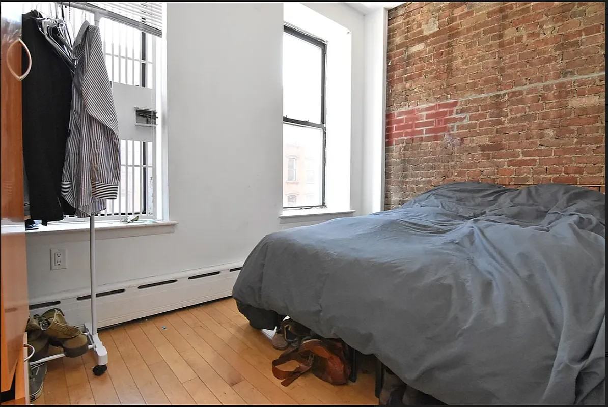 186 Orchard St #5D - Photo 6 of 8