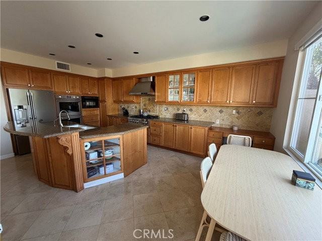 3 Pavona - Photo 3 of 8