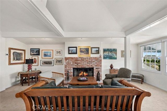 790 Wendt Ter - Photo 3 of 8