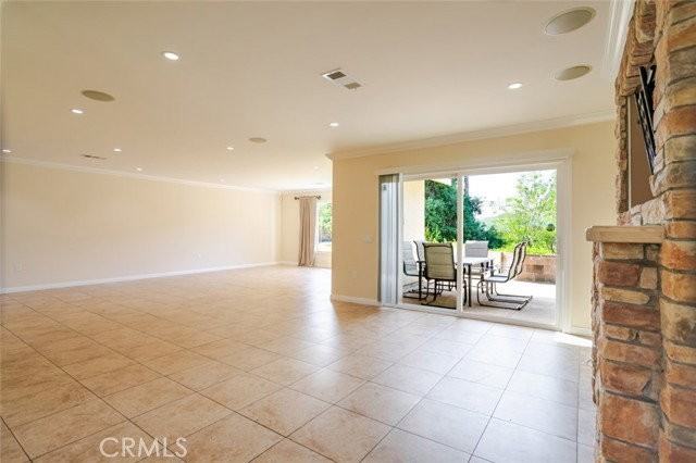 6300 La Reina Dr - Photo 6 of 8