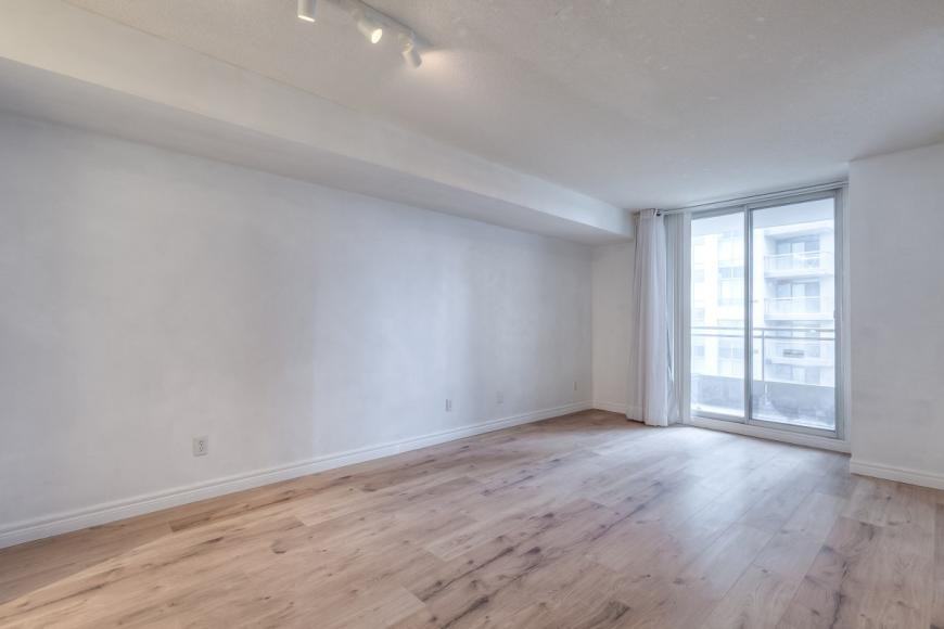 256 Doris Ave - Photo 7 of 10