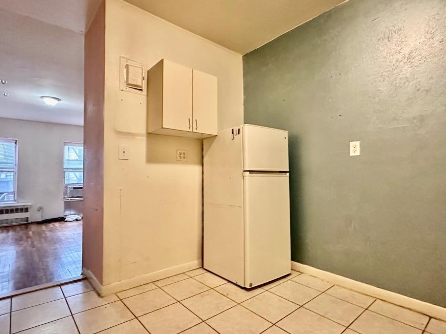 1627 2nd Ave - Photo 7 of 7