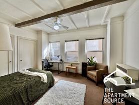 1220 N State Pkwy #F - Photo 1 of 1