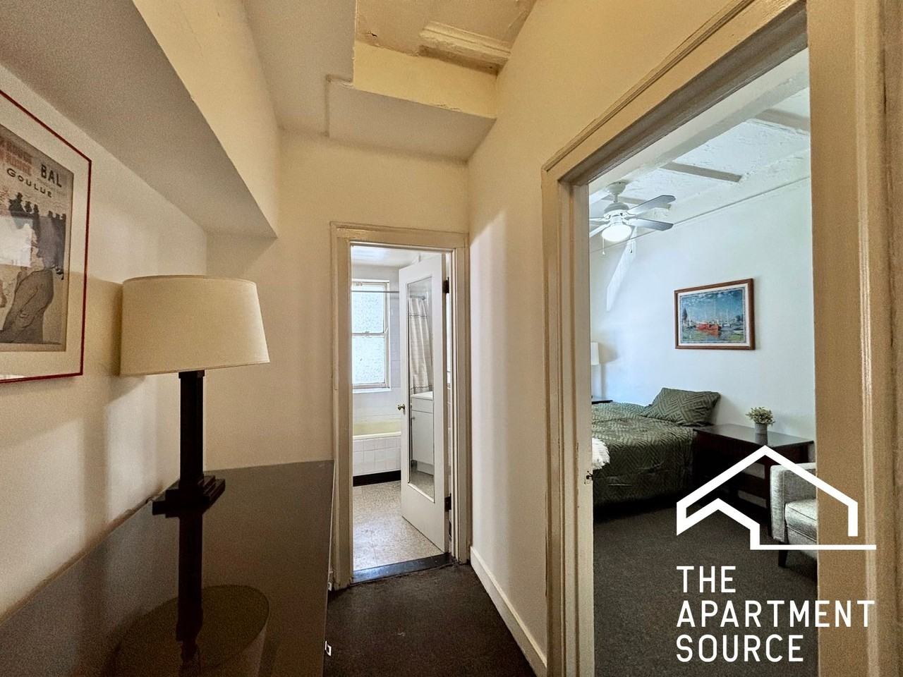 1220 N State Pkwy #F - Photo 6 of 28