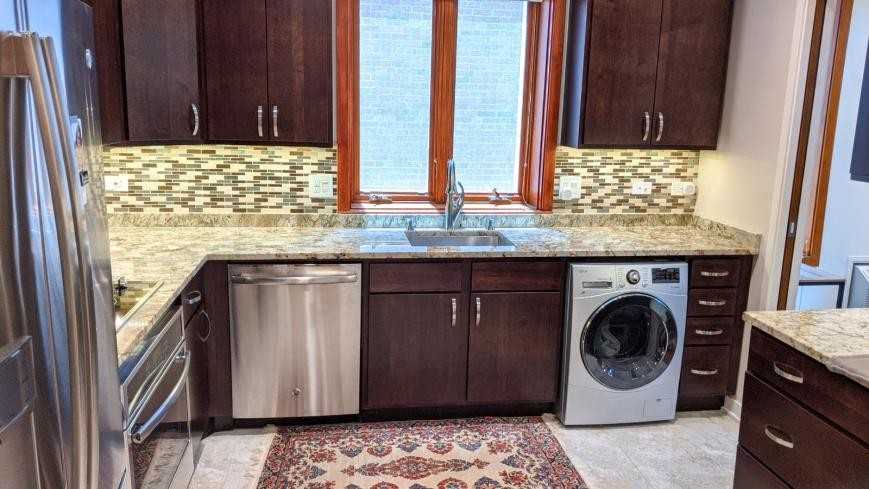 1416 Hinman Ave - Photo 2 of 10