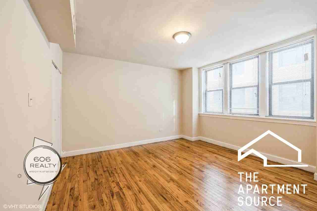 1020 E Hyde Park Blvd #B - Photo 4 of 5