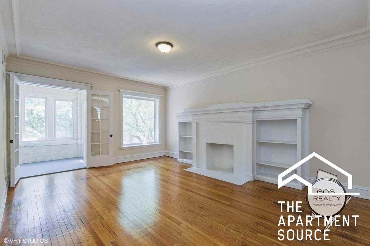 5036 S Michigan Ave #3S - Photo 5 of 9