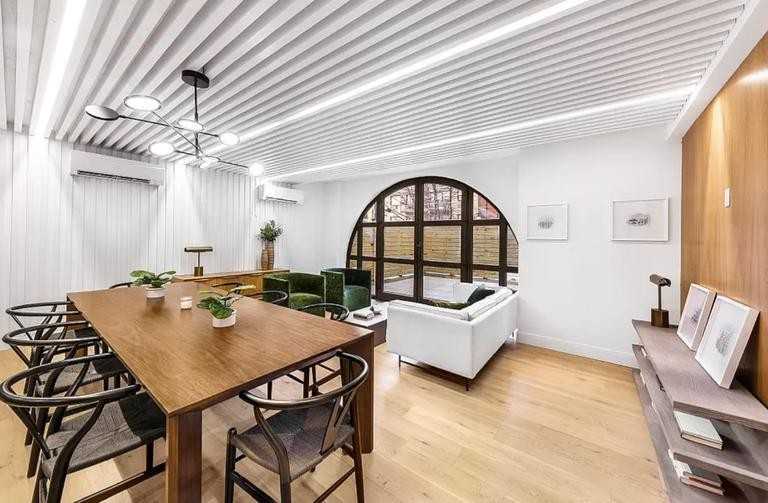 229 9th St - Photo 5 of 6