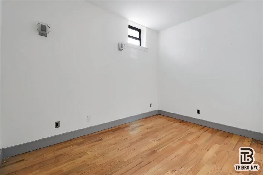 81A Cornelia St - Photo 5 of 7