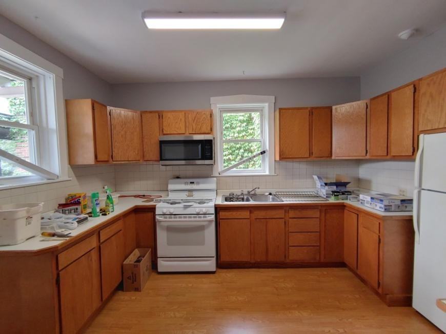 1353 W Arthur Ave - Photo 3 of 10