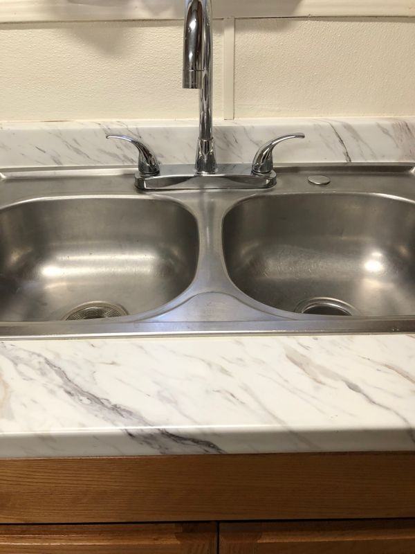 5449 Bain St - Photo 7 of 20