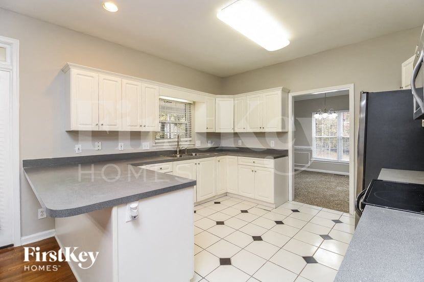 2611 White Fence Way - Photo 6 of 15